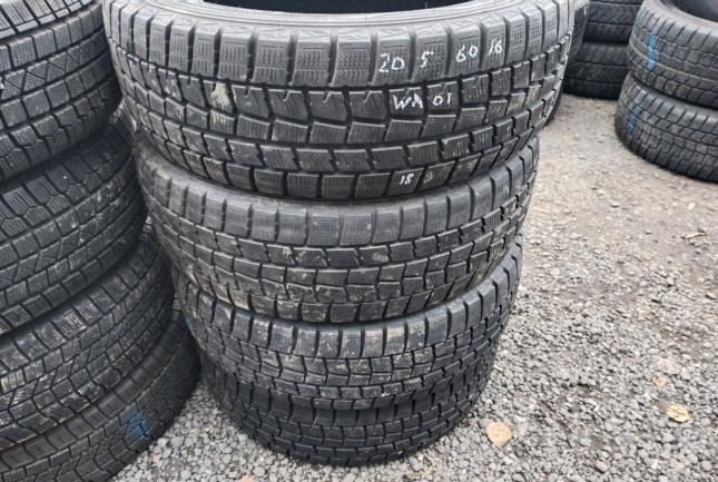 Dunlop Winter Maxx WM01 205/60 R16 92Q