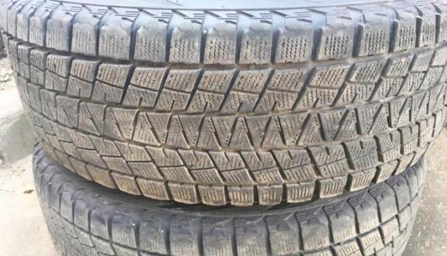 Bridgestone Blizzak DM-V1 285/60 R18