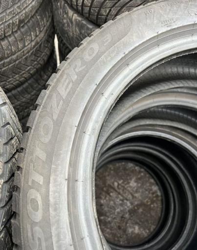 Pirelli Winter Sottozero 3 235/50 R19
