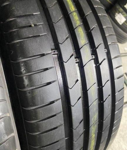 Kumho Ecsta HS51 205/45 R17