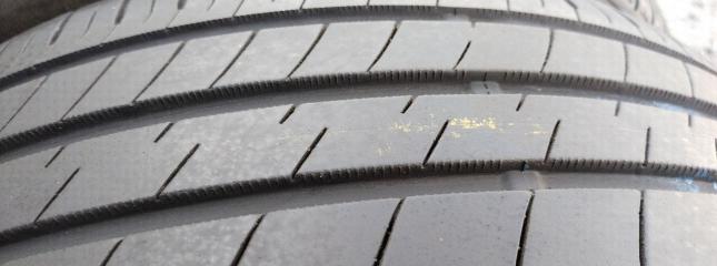Dunlop SP Sport LM705 235/45 R18 W