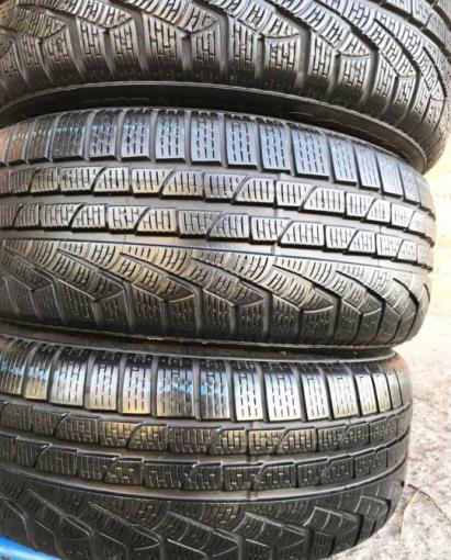 Pirelli Winter Sottozero II 245/40 R18