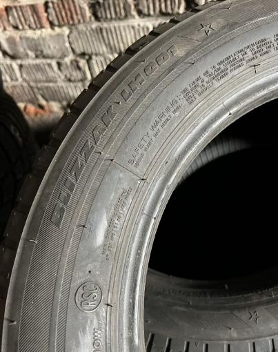 Bridgestone Blizzak LM-001 225/55 R17