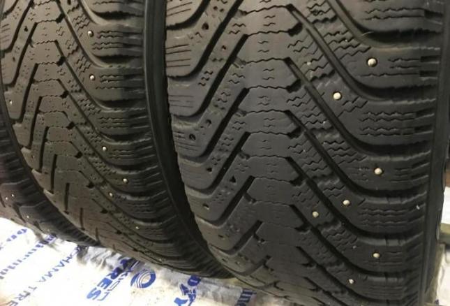 Goodyear UltraGrip 500 255/55 R18