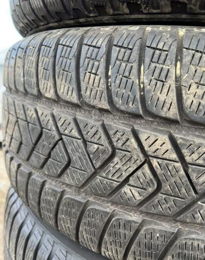 Pirelli Winter Sottozero 3 235/55 R18