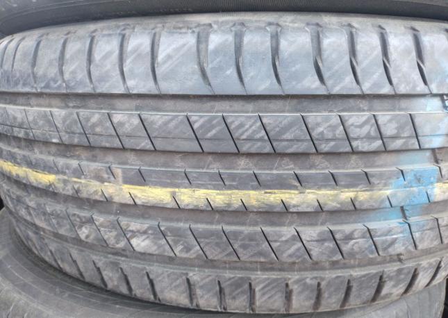 Michelin Latitude Sport 3 235/55 R19