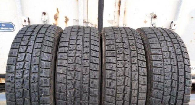 Dunlop Winter Maxx WM01 215/60 R16