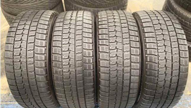 Dunlop DSX 215/60 R17