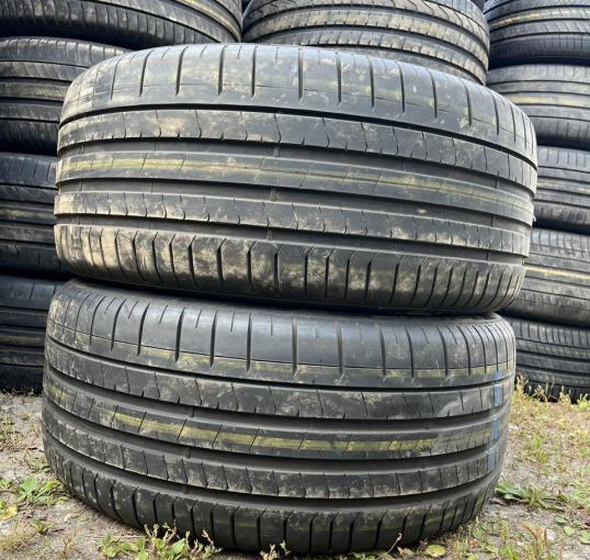 Pirelli P Zero PZ4 285/40 R21