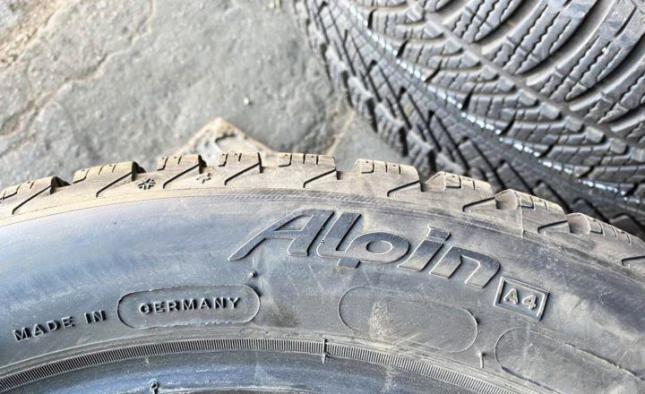 Michelin Alpin A4 225/55 R17