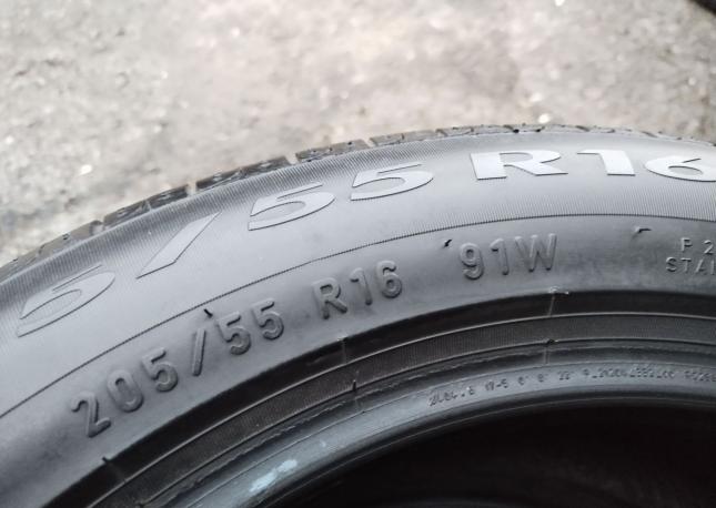 Pirelli Cinturato P7 205/55 R16