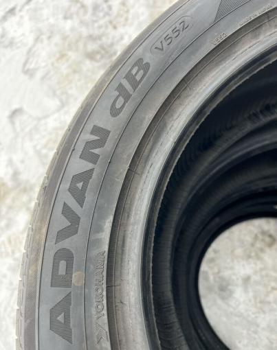 Yokohama Advan dB V552 215/55 R17