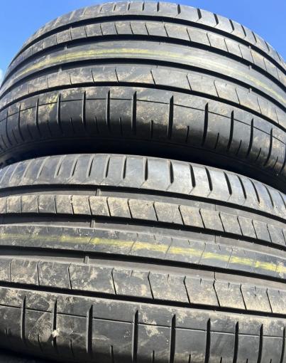 Pirelli P Zero PZ4 285/45 R20