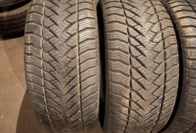 Goodyear UltraGrip 7+ 195/55 R16