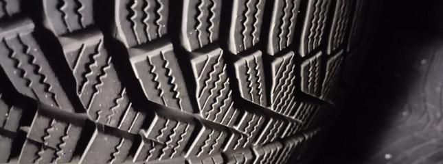 Hankook Winter I&#39;Cept Evo2 W320 225/45 R18 V