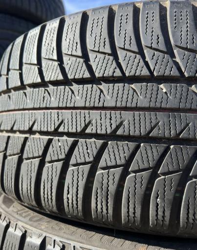 Bridgestone Blizzak LM-001 225/40 R18