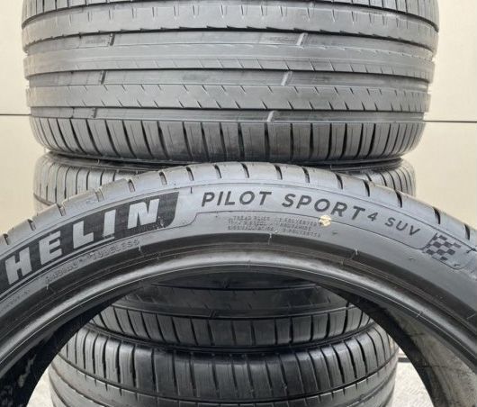 Michelin Pilot Sport 4 SUV 275/50 R21