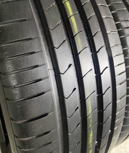 Kumho Ecsta HS51 205/45 R17