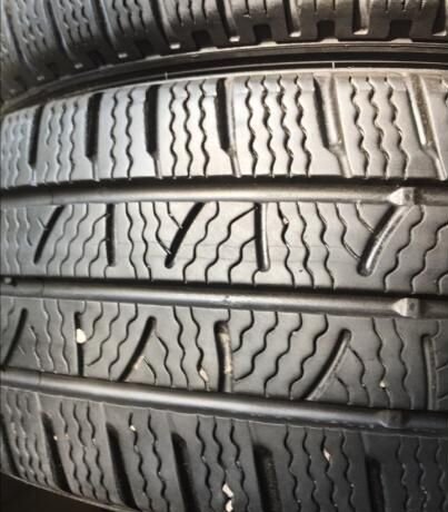 Pirelli Carrier Winter 215/65 R16C