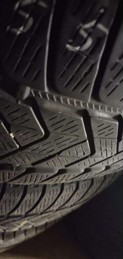 Pirelli Scorpion Winter 255/55 R20