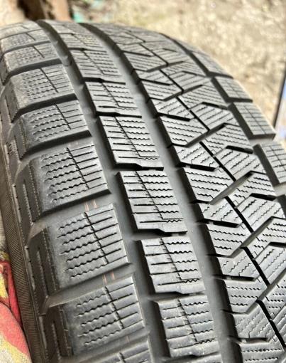 Pirelli Ice Asimmetrico 215/55 R17