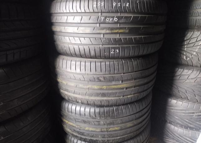 Toyo Proxes Sport 255/45 R18