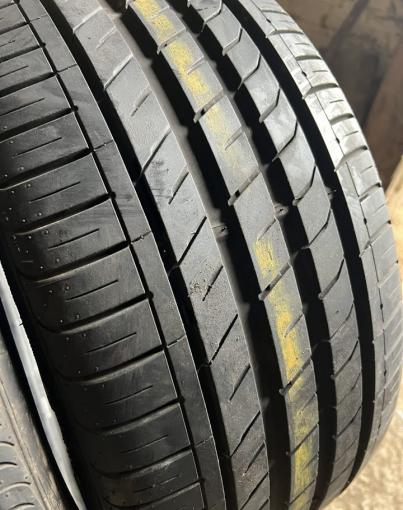 Nexen N&#39;Fera SU1 255/35 R18