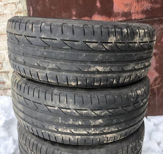 Bridgestone Potenza S001 225/45 R19