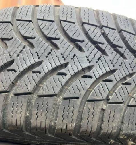 Michelin Alpin 4 185/65 R15