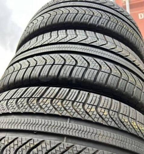 Pirelli Cinturato All Season Plus 255/40 R18 Y