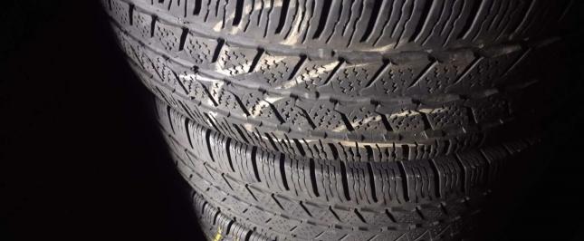 Continental VanContact Winter 235/65 R16C