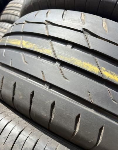 Bridgestone Potenza Adrenalin RE004 225/55 R17