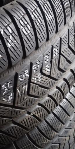 Pirelli Scorpion Winter 265/60 R18