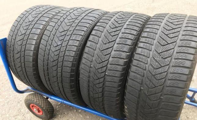 Pirelli Winter Sottozero 3 225/45 R18