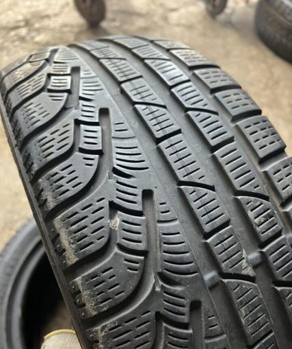 Pirelli Winter Sottozero 210 Serie II 205/50 R17