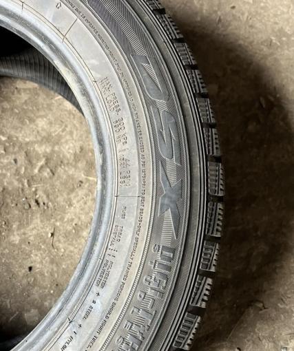 Dunlop DSX 215/60 R16