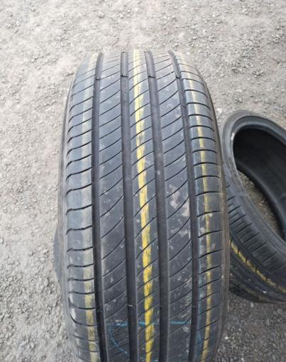 Michelin Primacy 4 235/55 R19
