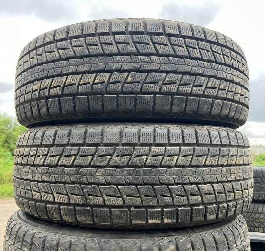 Dunlop Winter Maxx SJ8 235/55 R20