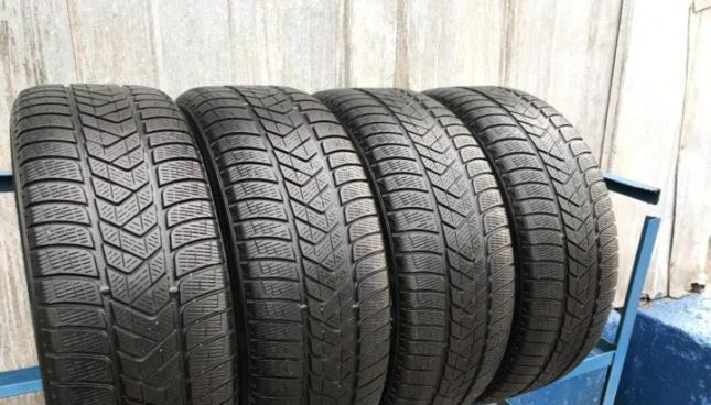Pirelli Scorpion Winter RFT 235/55 R19