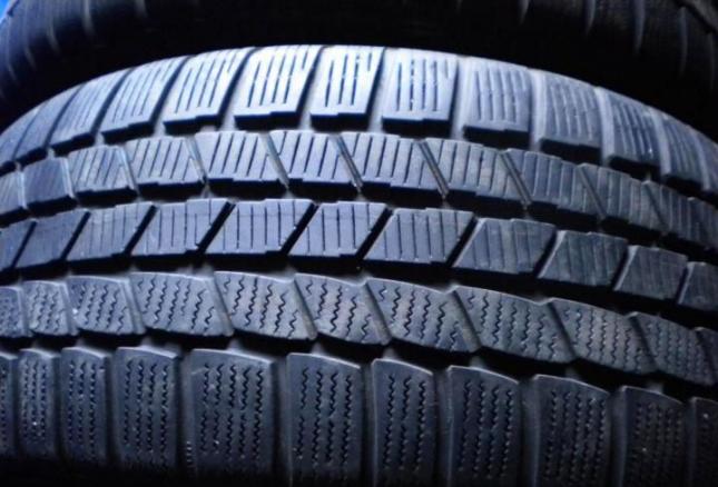 Continental ContiWinterContact TS 810 Sport 245/40 R18