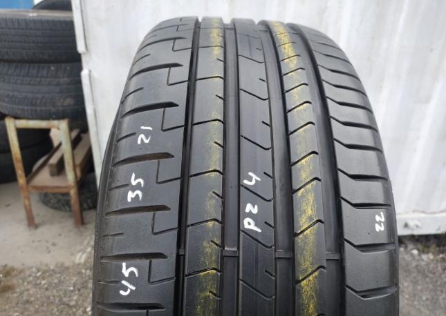 Pirelli P Zero PZ4 245/35 R21