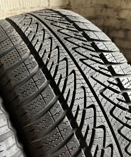 Goodyear UltraGrip 8 Performance 225/45 R18
