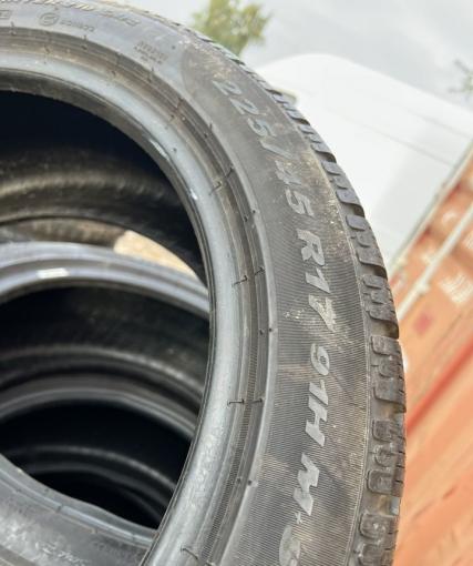 Pirelli Winter Sottozero 210 Serie II 225/45 R17
