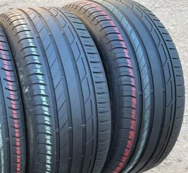 Bridgestone Turanza T001 225/50 R18