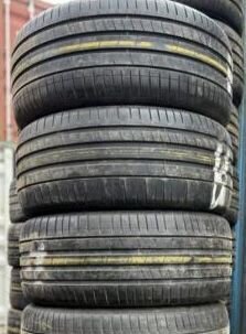 Pirelli P Zero PZ4 255/40 R21