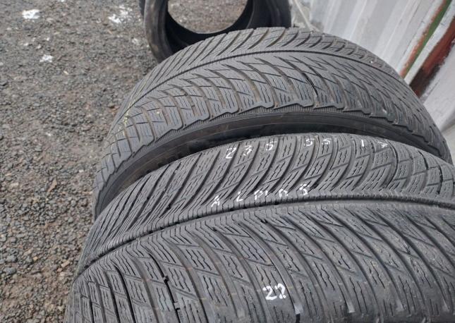 Michelin Pilot Alpin 5 235/55 R17