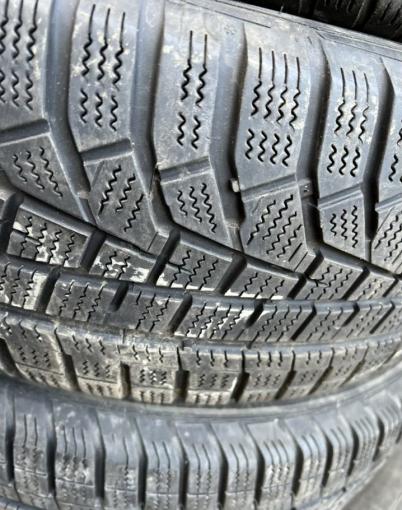 Hankook Winter I&#39;Cept Evo2 W320A SUV 215/65 R17