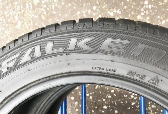 Falken Eurowinter HS-439 235/60 R17