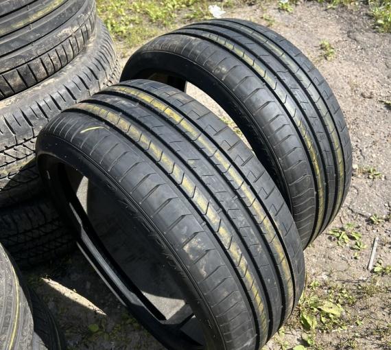 Pirelli P Zero PZ4 235/35 R20