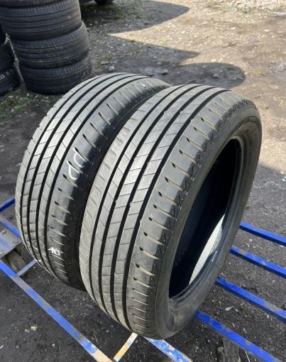 Bridgestone Turanza T005 225/55 R19